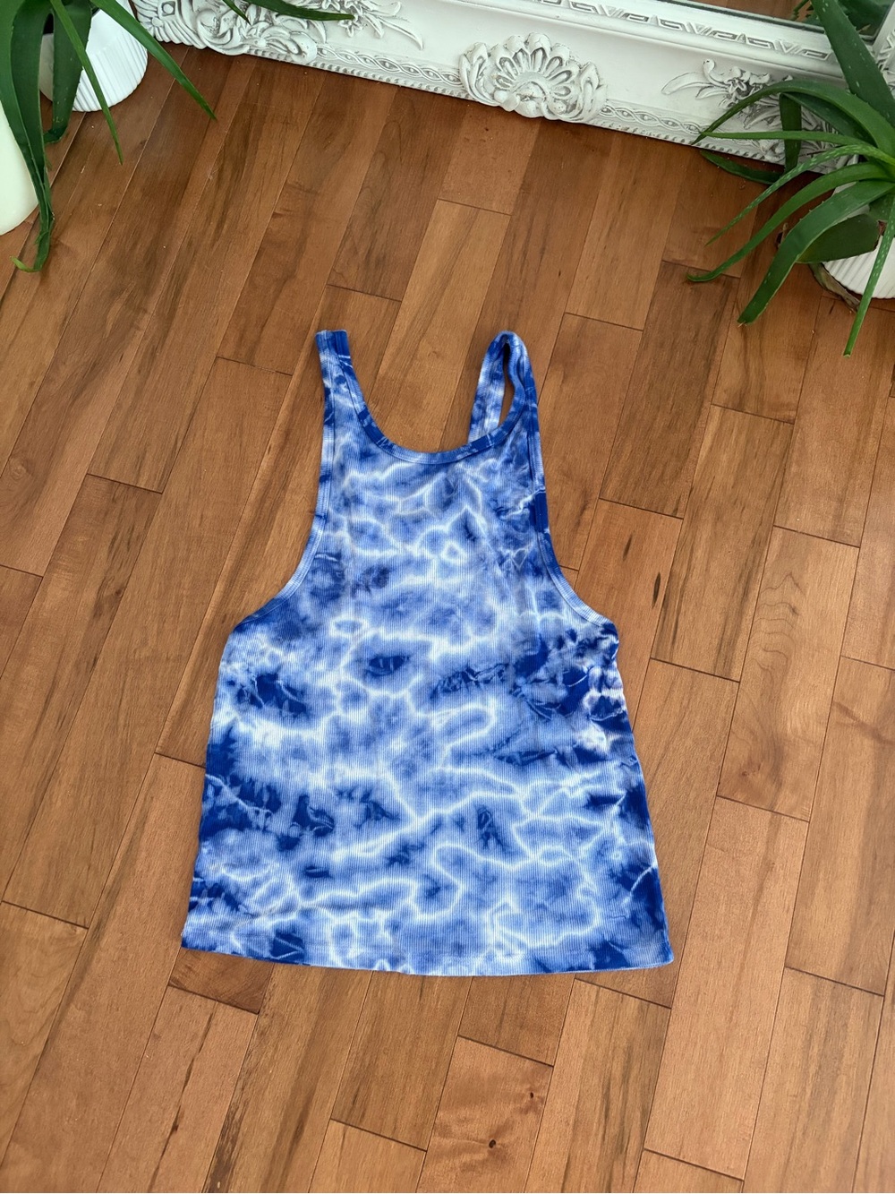 SPIRITUAL GANGSTER tie dye key hole tank